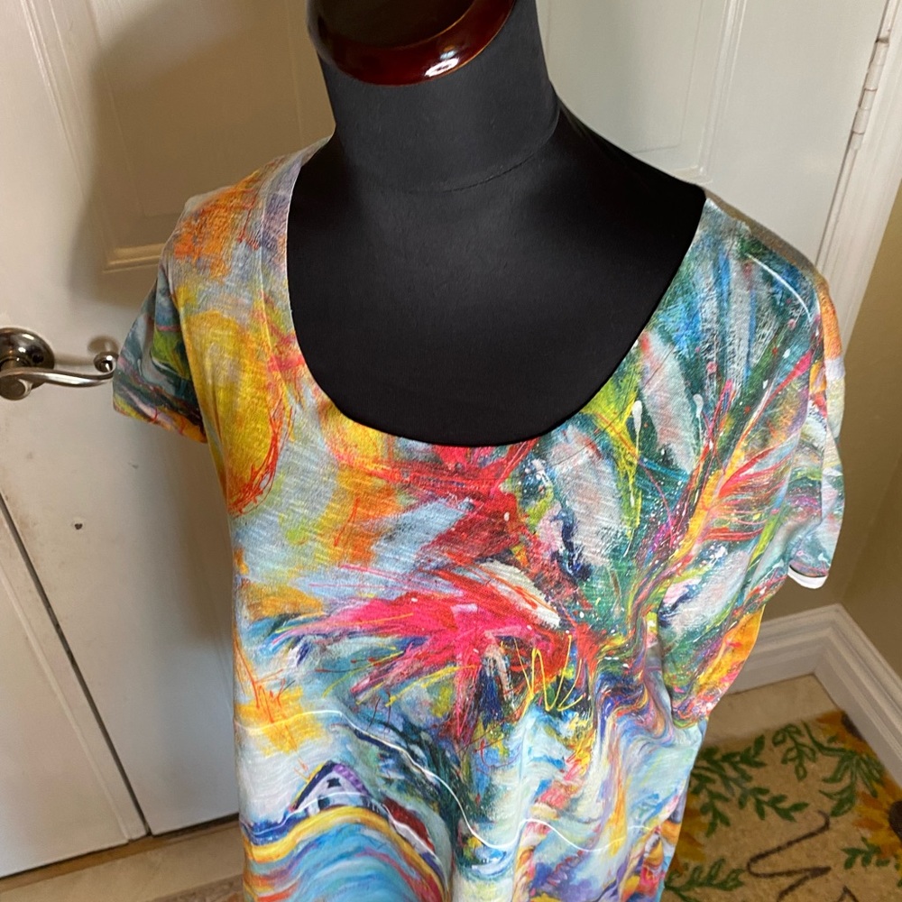 Leoma Lovegrove ladies top. Beautiful colors, size XXL,but runs smaller.